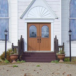 Saegertown Community Church front door